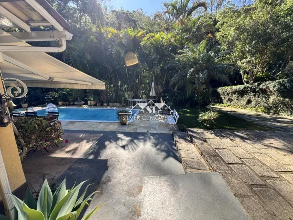 Casa, 5 quartos, 293 m² - Foto 2
