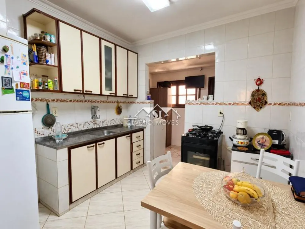 Casa, 4 quartos, 200 m² - Foto 26