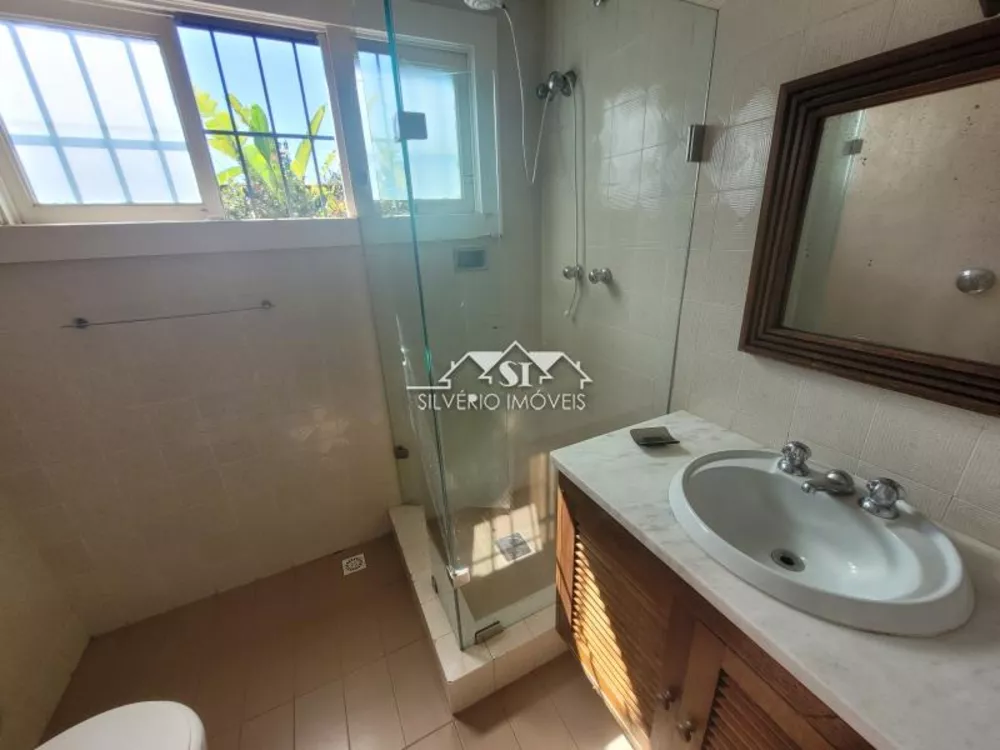 Casa, 4 quartos, 249 m² - Foto 22