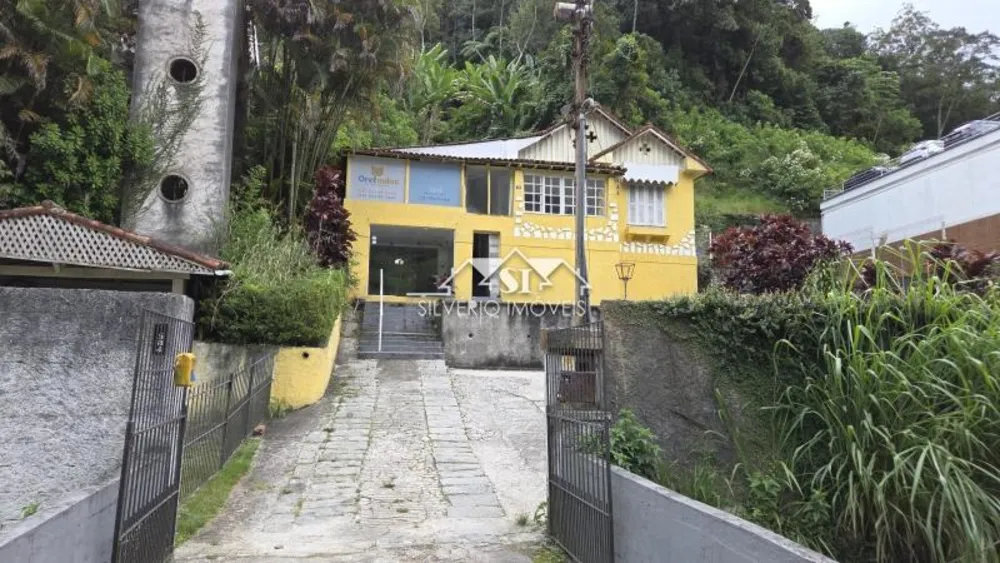 Casa, 3 quartos, 180 m² - Foto 1