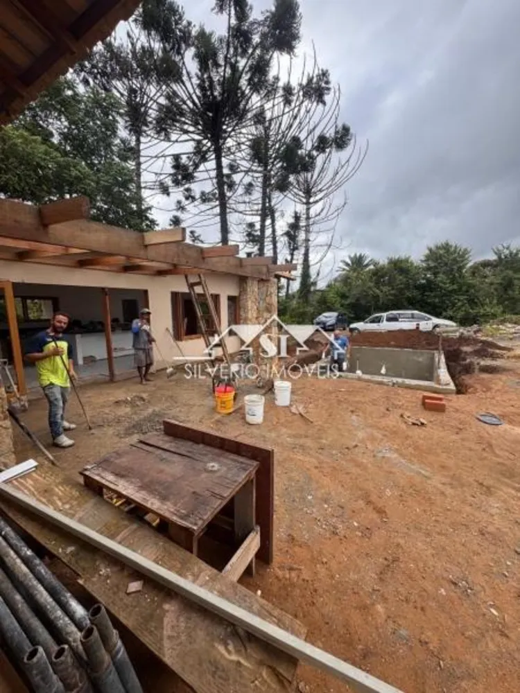 Casa, 3 quartos, 225 m² - Foto 2