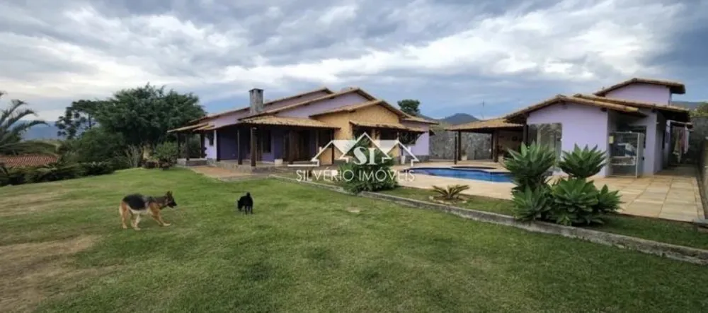Casa, 6 quartos, 190 m² - Foto 2