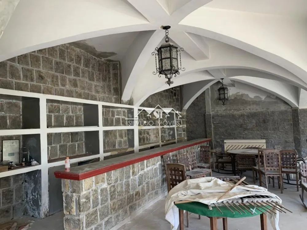 Casa, 14 quartos, 1065 m² - Foto 11