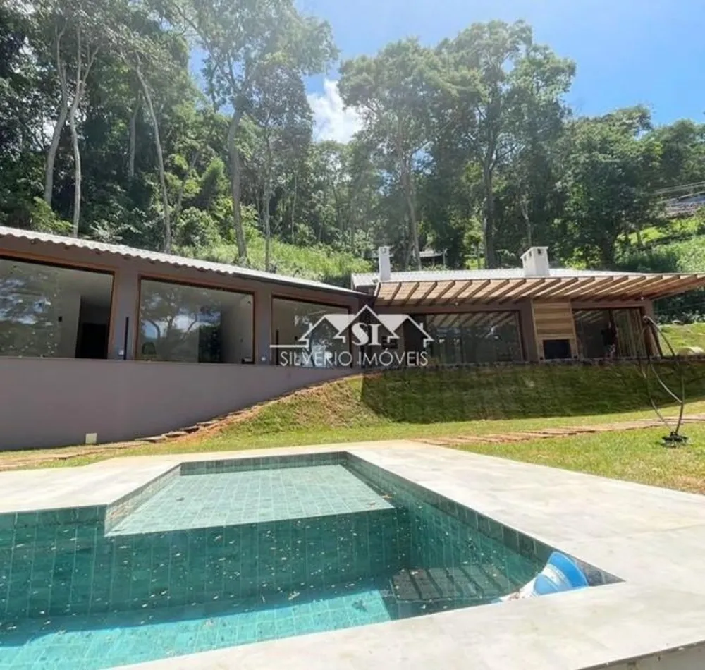 Casa, 4 quartos, 297 m² - Foto 1