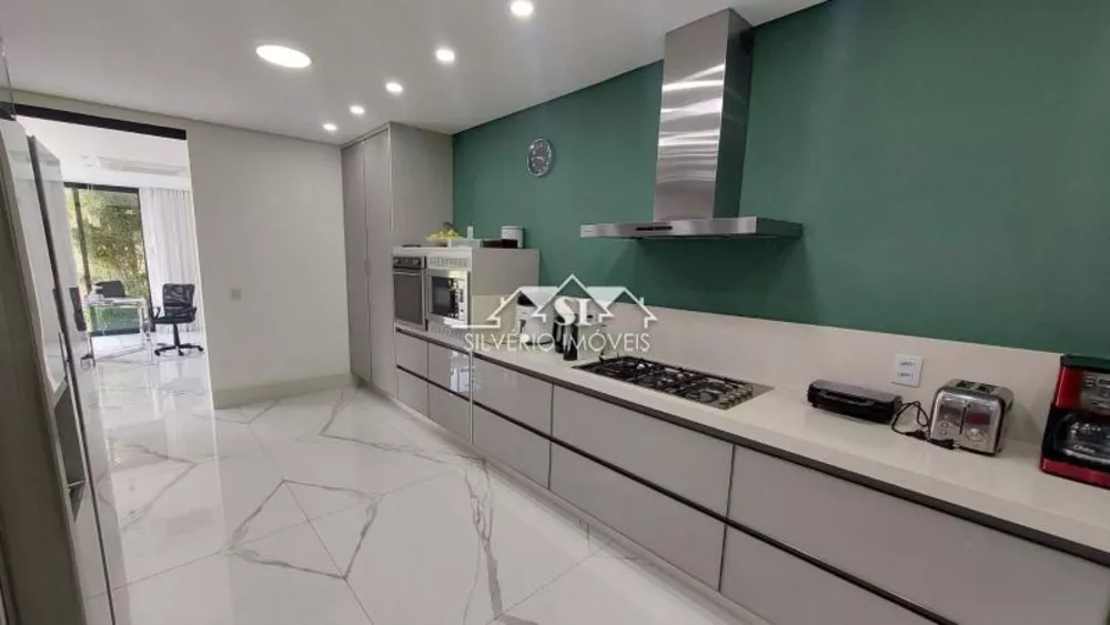 Casa, 3 quartos, 230 m² - Foto 29