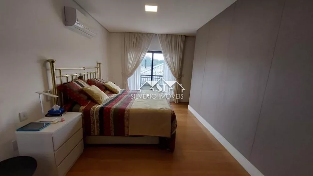 Casa, 3 quartos, 230 m² - Foto 15