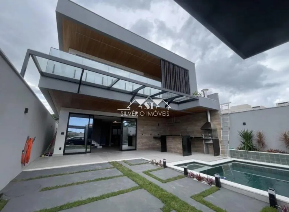 Casa, 4 quartos, 265 m² - Foto 1