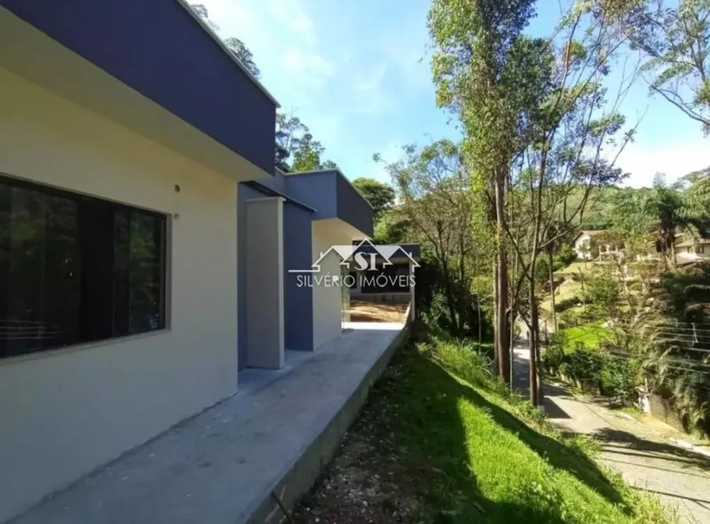 Casa, 3 quartos, 235 m² - Foto 3