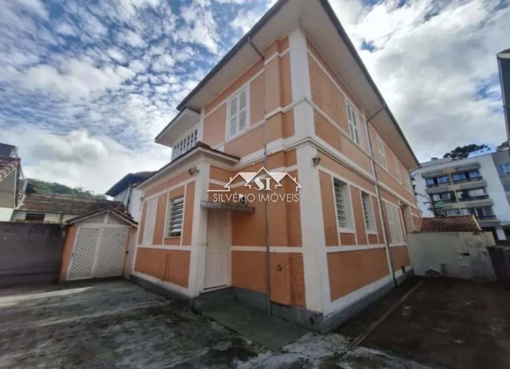 Casa, 4 quartos, 300 m² - Foto 4
