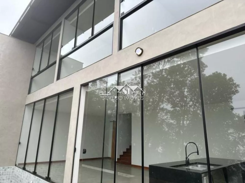 Casa, 3 quartos, 200 m² - Foto 13