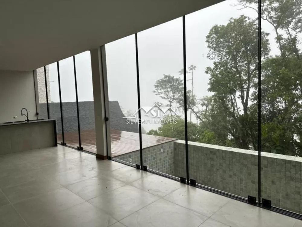 Casa, 3 quartos, 200 m² - Foto 4