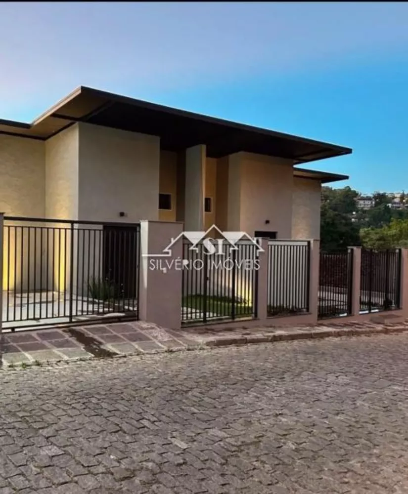 Casa, 3 quartos, 200 m² - Foto 9
