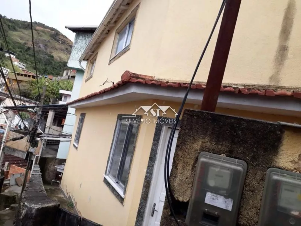 Casa, 5 quartos, 298 m² - Foto 2