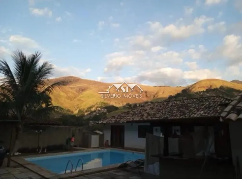 Casa, 3 quartos, 214 m² - Foto 2