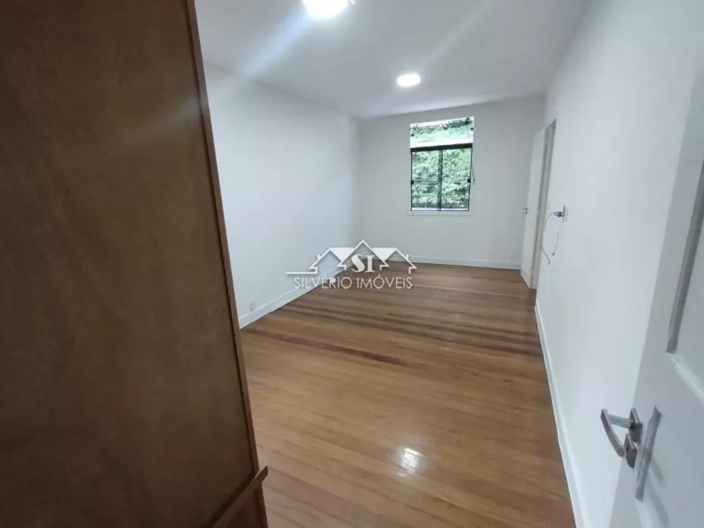 Casa, 3 quartos, 180 m² - Foto 1