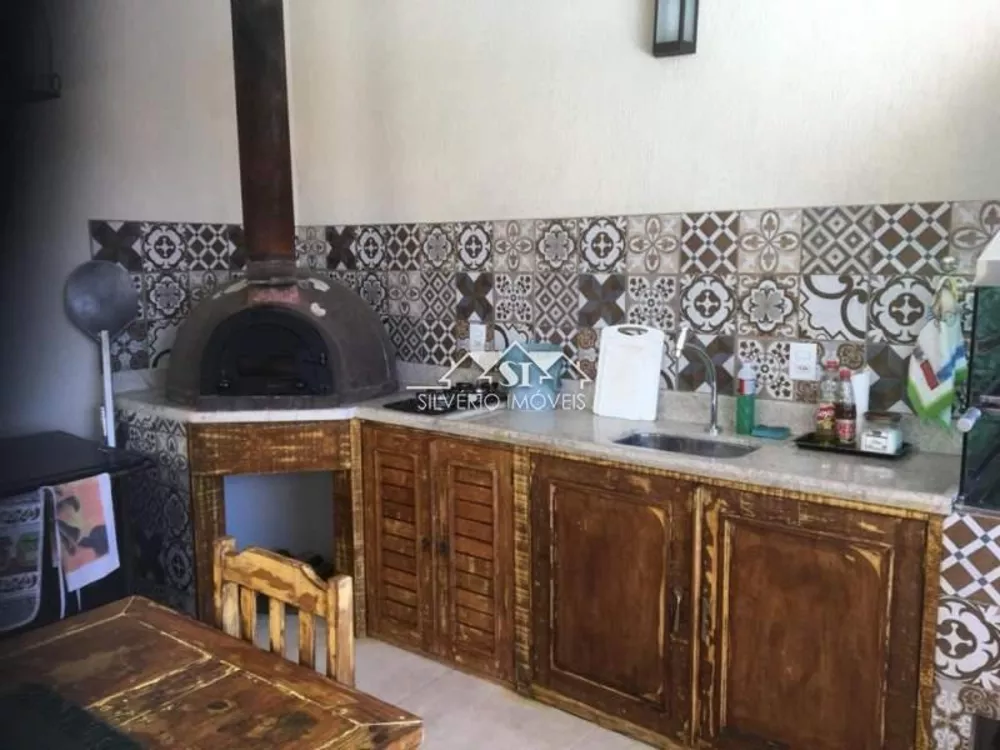 Casa, 4 quartos, 250 m² - Foto 3