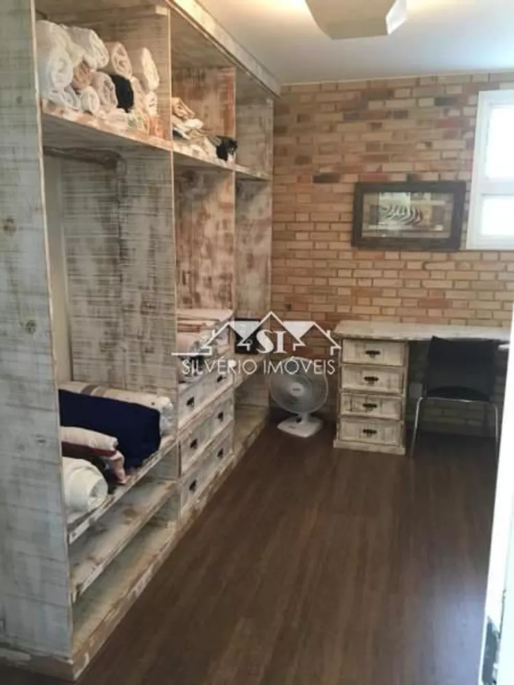 Casa, 4 quartos, 250 m² - Foto 31
