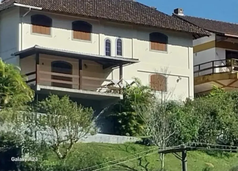Casa, 4 quartos, 250 m² - Foto 1