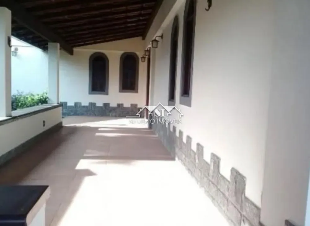Casa, 4 quartos, 250 m² - Foto 4