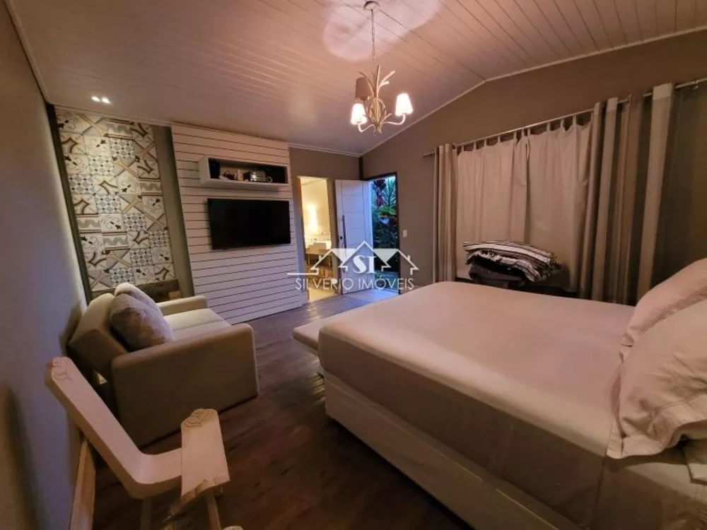 Casa, 6 quartos, 350 m² - Foto 42