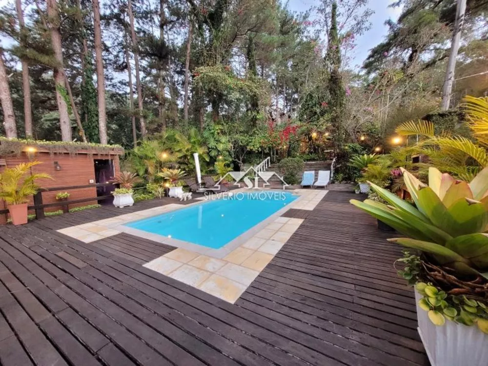 Casa, 6 quartos, 350 m² - Foto 1