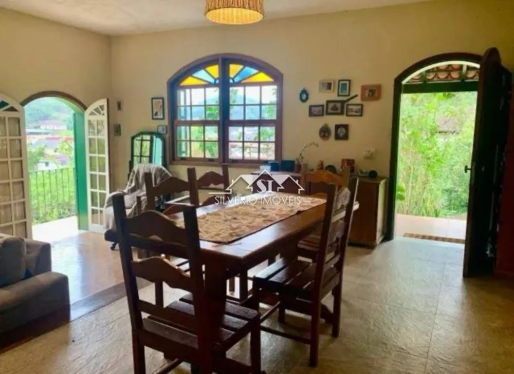 Casa, 5 quartos, 320 m² - Foto 1