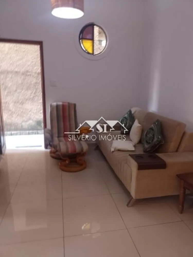 Casa, 5 quartos, 138 m² - Foto 3