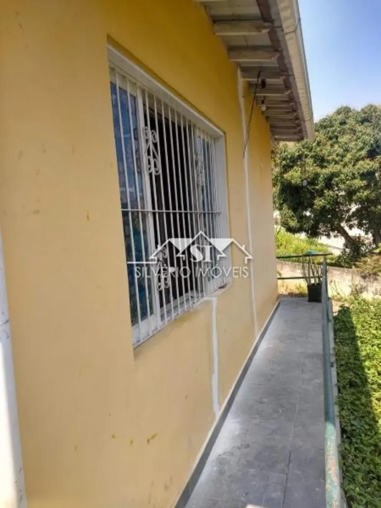 Sítio, 4 quartos, 1000 m² - Foto 3