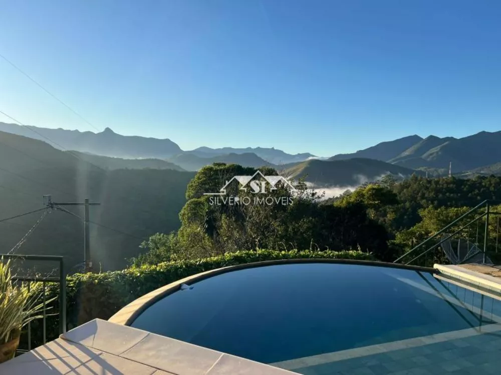 Casa, 3 quartos, 240 m² - Foto 1