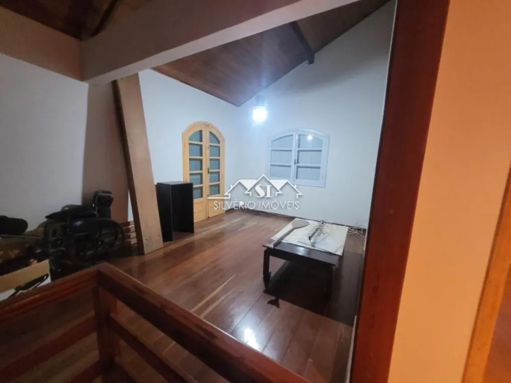 Casa, 4 quartos, 230 m² - Foto 30