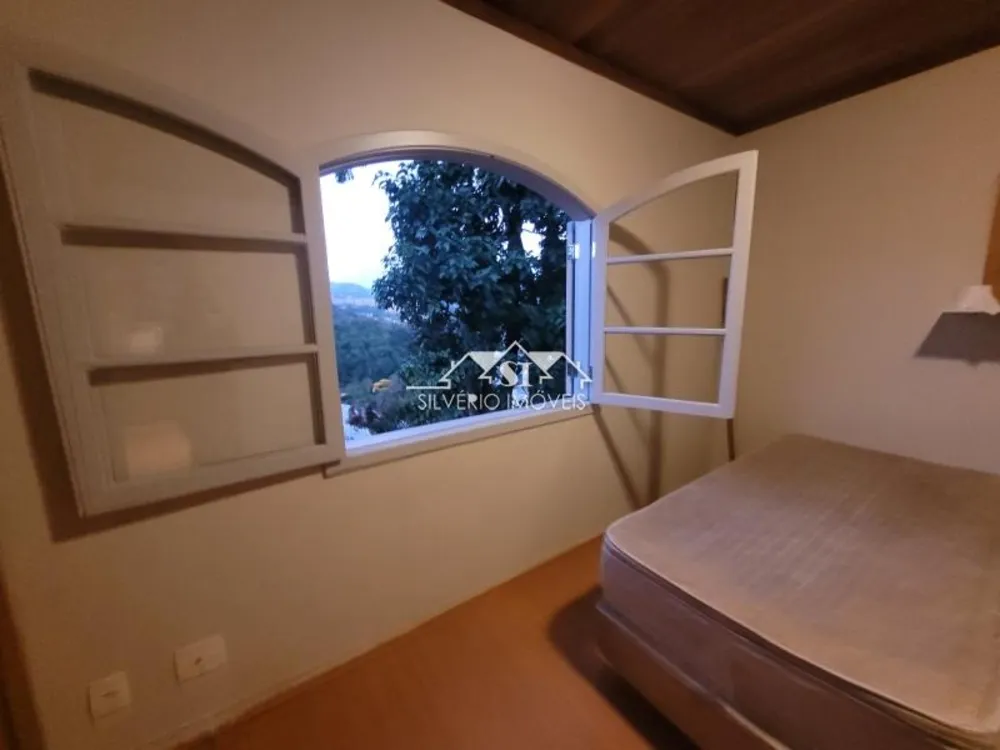 Casa, 4 quartos, 230 m² - Foto 33