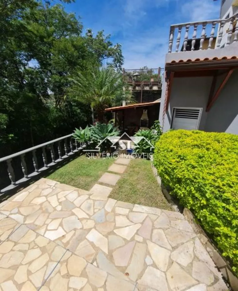 Casa, 4 quartos, 280 m² - Foto 1