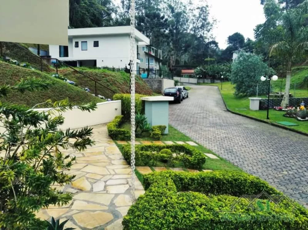 Casa, 4 quartos, 225 m² - Foto 4