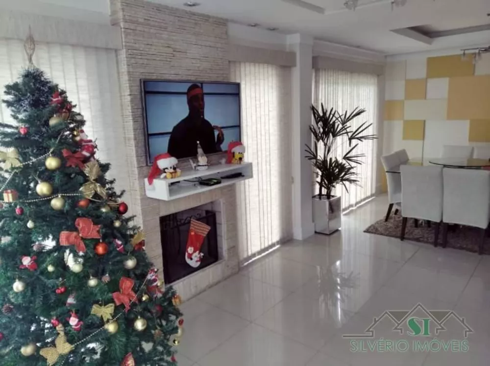 Casa, 4 quartos, 225 m² - Foto 11