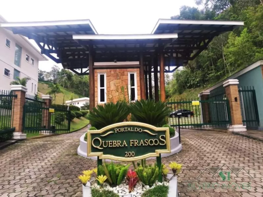 Casa, 4 quartos, 225 m² - Foto 27