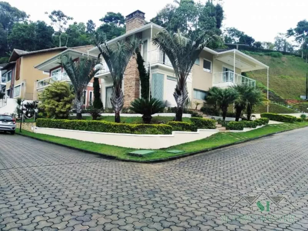 Casa, 4 quartos, 225 m² - Foto 2