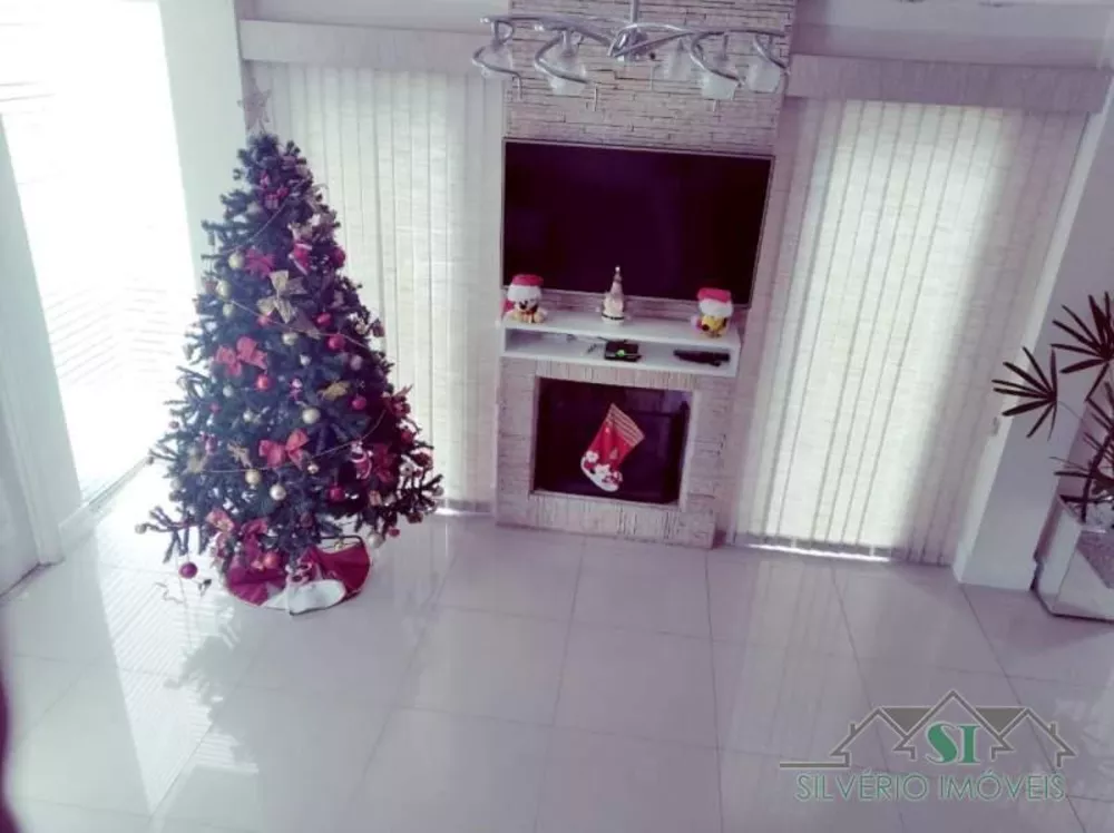 Casa, 4 quartos, 225 m² - Foto 12