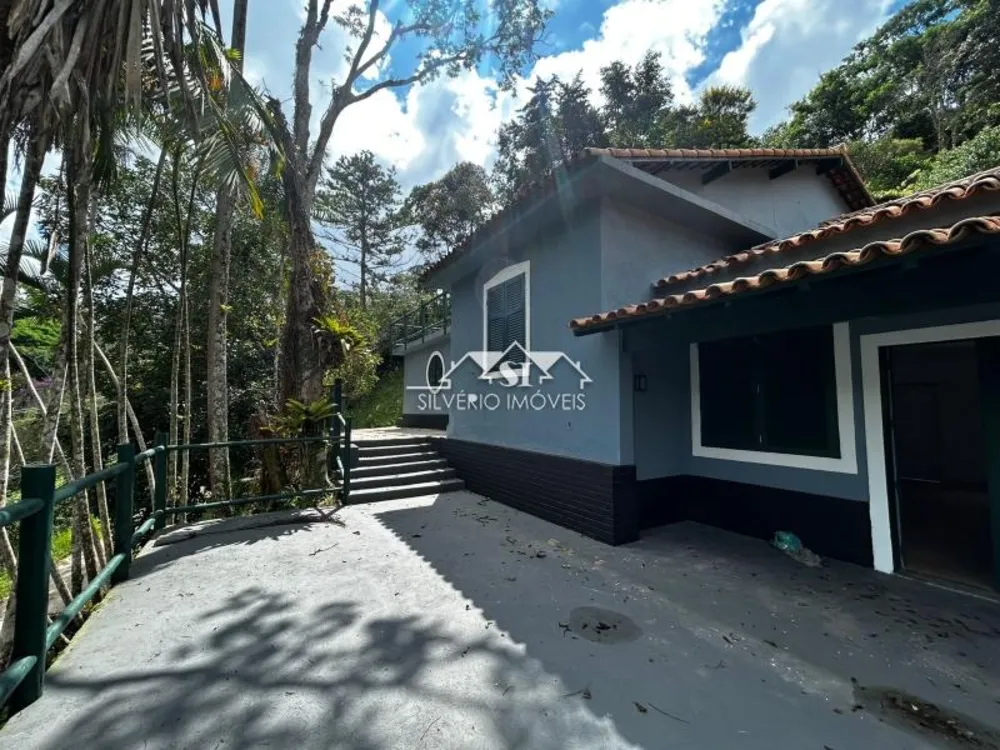 Casa, 4 quartos, 207 m² - Foto 1