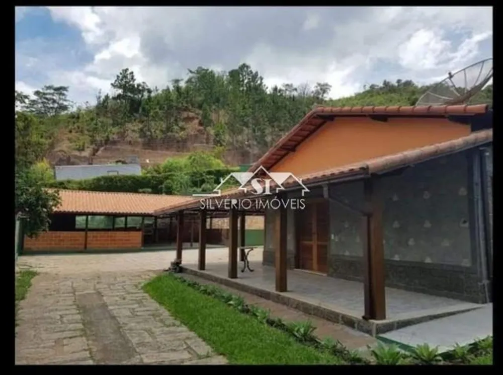 Casa, 4 quartos, 878 m² - Foto 1