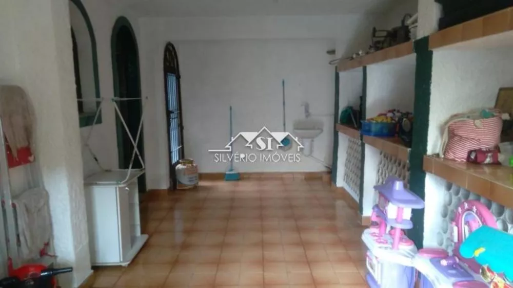 Casa, 3 quartos, 300 m² - Foto 1