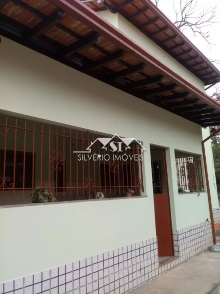 Sítio, 4 quartos, 1060 m² - Foto 15