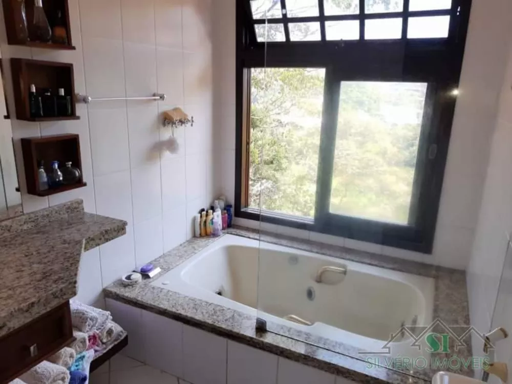Casa, 4 quartos, 280 m² - Foto 24