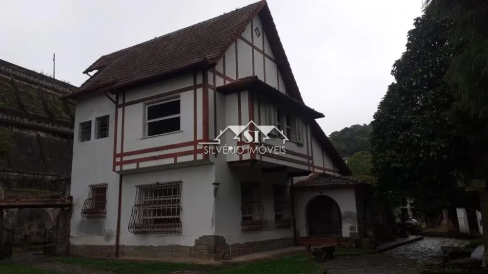Casa, 4 quartos, 310 m² - Foto 1