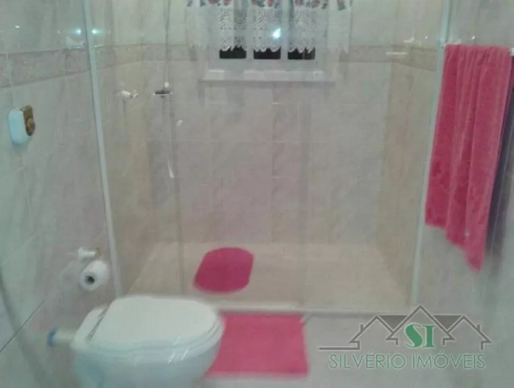 Casa, 3 quartos, 230 m² - Foto 16