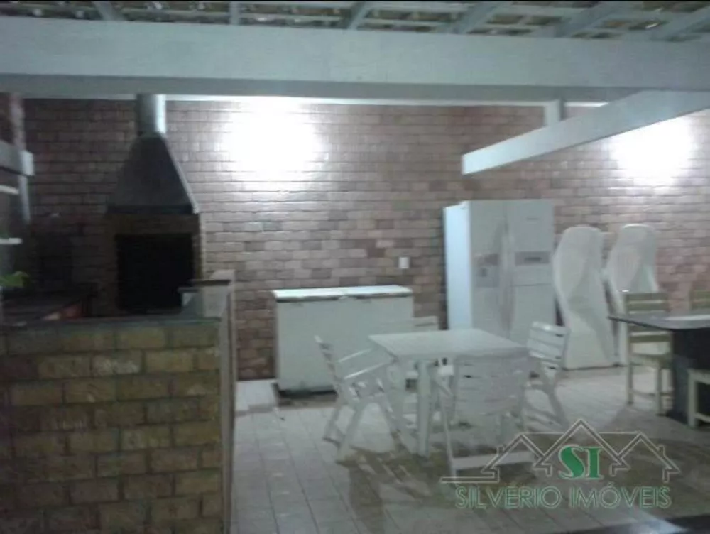 Casa, 3 quartos, 230 m² - Foto 2