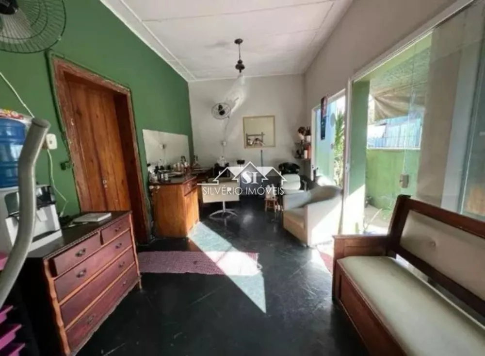 Casa, 4 quartos, 243 m² - Foto 2