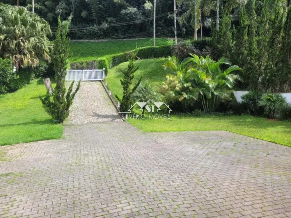 Casa, 5 quartos, 230 m² - Foto 4