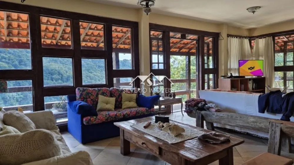 Casa, 4 quartos, 319 m² - Foto 2