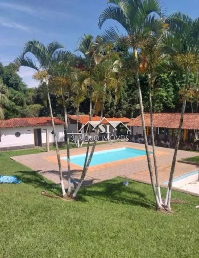 Sítio, 15 quartos, 9000 m² - Foto 2
