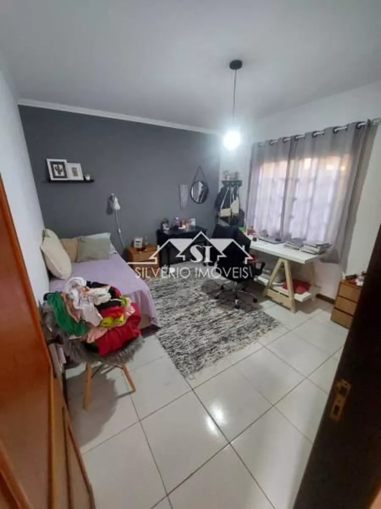 Casa, 3 quartos, 280 m² - Foto 29